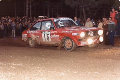 Jose Miguel Leite Faria - Jose Nascimento
19º Rallye de Portugal - Vinho do Porto 1985. Ford Escort RS 1800 MkII (AT-52-22). Clasificado 6º.

Del 6 al 9 de Marzo, Estoril, Cascais, Lisboa, Portugal.
Superficie: asfalto - tierra.

El Rally tení­a un total de 2455 km de los que 730.50 km divididos en 47 tramos eran especiales.

Tomaron la salida 94 equipos, finalizaron 28.@
Palabras clave: Ford;Escort;Portugal;1985;MKII;MKII