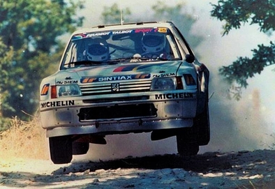Giovanni Del Zoppo - Betty Tognana
27º Rally de Sanremo 1985. Peugeot 205 Turbo 16 (MI 64170X). Clasificado 7º.

Del 29 de Septiembre al 4 de Octubre, Sanremo, Liguria, Imperia, Italia.
Superficie: asfalto - tierra.

El Rally tenia un total de 2340.56 km, de los que 696.90 km divididos en 45 tramos eran especiales (2 de ellos fueron cancelados SS20 Murio 1 de 9.12 km, SS36 Ronde 1 de 37.22 km).

Tomaron la salida 98 equipos, finalizaron 33.@
Palabras clave: Peugeot;Turbo;Grupo_B;Sanremo;1985