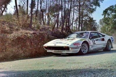 Joan Bayó - Juan Martin
33º Rally Costa Brava 1985. Ferrari 308 GTB. Clasificado 7º.
Foto en SS1 Condado del Jaruco.

Del 22 al 24 de Febrero, Lloret de Mar, Catalunya, España.
Superficie: asfalto - tierra.

El Rally tenia un total de 1329.74 km, de los que 501.59 km divididos en 45 tramos eran especiales.

Tomaron la salida 55 equipos, finalizaron 25.

© Joan Al
@
Palabras clave: Ferrari;GTB;Costa_Brava;1985;Grupo_B