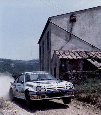 Federico Ormezzano - Carlo Cassina
17º Rallye dell'Isola d'Elba 1985. Opel Manta 400. Clasificado 7º.

Del 23 al 25 de Mayo, Portoferrario, Livorno, Italia.
Superficie: tierra.

El Rally constaba de 33 tramos cronometrados.
Desconocemos los kilómetros tanto totales como cronometrados.

Tomaron la salida 65 equipos, finalizaron 25.@
Palabras clave: Opel;Manta;Grupo_B;Elba;1985