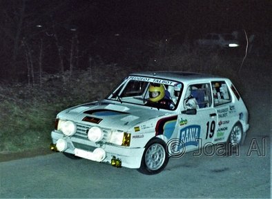 Rafael 
33º Rally Costa Brava 1985. Talbot Samba Rallye. Clasificado 8º.

Del 22 al 24 de Febrero, Lloret de Mar, Catalunya, España.
Superficie: asfalto / tierra.

El Rally tenia un total de 1329.74 km, de los que 501.59 km divididos en 45 tramos eran especiales.

Tomaron la salida 55 equipos, finalizaron 25.

© Joan Al
SS 22/29 Els Angels (Nra. Sra. dels Angels)
@
Palabras clave: Talbot;Samba;Rallye;Grupo_B;Costa_Brava;1985