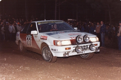 Jorge Ortigao - Joao Baptista
19º Rallye de Portugal - Vinho do Porto 1985. Toyota Corolla GT (TN-72-97). Clasificado 9º.

Del 6 al 9 de Marzo, Estoril, Cascais, Lisboa, Portugal.
Superficie: asfalto - tierra.

El Rally tení­a un total de 2455 km de los que 730.50 km divididos en 47 tramos eran especiales.

Tomaron la salida 94 equipos, finalizaron 28.@
Palabras clave: Toyota;Corolla;Portugal;1985