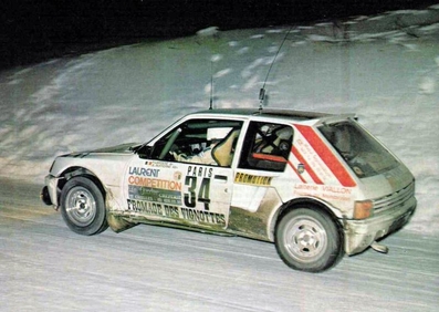Paul Gardère - Jean-Louis Bufferne
53º Rallye Automobile de Monte-Carlo 1985. Peugeot 205 Turbo 16 (5173 TB 42). Clasificado 12º.

Del 26 de Enero al 1 de Febrero, Monte-Carlo.
Superficie: asfalto -nieve.

El Rally tenía un total de 3999.00 km de los que 851.10 km divididos en 34 tramos eran especiales (1 de ellos fue cancelado SS17 ).

Tomaron la salida 117 equipos, finalizaron 68.@
Palabras clave: Peugeot;Grupo_B;1985;Personajes;Montecarlo;nieve