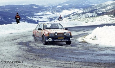 Alain Beauchef - Jean-René Dubois
53º Rallye Automobile de Monte-Carlo 1985. Ford Escort RS1600i (GT644). Abandonó por motor quedando clasificado 82º.

Del 26 de Enero al 1 de Febrero, Monte-Carlo.
Superficie: asfalto -nieve.

El Rally tenía un total de 3999.00 km de los que 851.10 km divididos en 34 tramos eran especiales (1 de ellos fue cancelado SS17).

Tomaron la salida 117 equipos, finalizaron 68.
Palabras clave: Ford;Escort;Montecarlo;1985;nieve