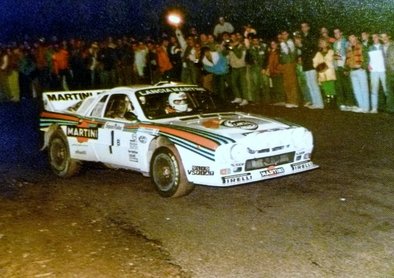 Henri Toivonen - Juha Piironen
21º Rallye Catalunya 1985. Lancia Rally 037. Abandonó por fuerte accidente en SS3 Estenalles.

Esta foto esta tomada en la "Font de L'Olla" a escasos 200/300 metros de donde sufrió el accidente.

Del 25 al 28 de Octubre, Barcelona, Catalunya, España.
Superficie: asfalto.

El Rally tenia un total de 1359.14 km de los que 512.82 km divididos en 34 tramos eran especiales.

Tomaron la salida 67 equipos, finalizaron 38.@
Palabras clave: Henri_Toivonen;Lancia;Grupo_B;Rally;Catalunya;1985;Spain;España