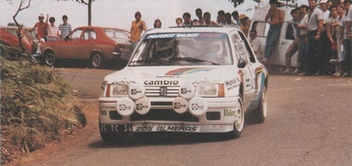 Bruno Saby - Jean-François Fauchille
9º Rally Corte El Ingles 1985. Peugeot 205 Turbo 16 (25 TC 34). Abandonó por la presión de aceite en SS8.
Foto en el primer tramo cronometrado del Rallye, denominado 