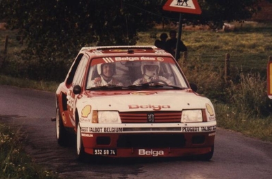 Bernard Darniche - Alain Mahé
21º 24 Heures d´Ypres 1985. Peugeot 205 Turbo 16 (932 SB 74). Abandonó por el diferencial.

Del 28 al 30 de Junio, Ypres, Bélgica.
Superficie: asfalto con 524.00 km cronometrados.

Tomaron la salida 148 equipos, finalizaron 73.@
Palabras clave: ;Peugeot;Turbo;Grupo_B;Ypres;1985