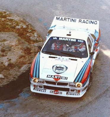 Attilio Bettega - Maurizio Perissinot
29º Tour de Corse - Rallye de France 1985. Lancia Rally 037 (TO 09006D). Abandonó por fatal accidente en SS4 Zerubia - Santa Giulia de 30.60 km (D.E.P. / R.I.P.).

Del 2 al 4 de Mayo, Ajaccio, Córcega, Francia.
Superficie: asfalto.

El Rally tenia un total de 1603.00 km de los que 1122.25 km divididos en 30 tramos eran especiales, (1 de ellos fue cancelado, SS5 Sartene - Zonza de 44.23 km, por el fatal accidente en el tramo anterior de Attilio Bettega).

Tomaron la salida 139 equipos, finalizaron 45.@
Palabras clave: ;Corcega;Lancia;Rally;Grupo_B;1985;Corse