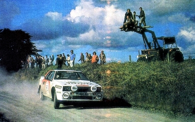 Juha Kankkunen - Fred Gallagher
15º AWA Clarion Rally de Nueva Zelanda 1985. Toyota Celica Twincam Turbo -TCT- (K-AM 6321). Abandonò por problemas eléctricos en SS23 Tokoroa Forest de 26.38 Km.
Toyota New Zealand

Del 29 de Junio al 2 de Julio, Auckland, Nueva Zelanda.
Superficie: tierra.

El Rally tenia un total de 2487.00 km de los que 935.50 km divididos en 48 tramos eran especiales, (2 de ellas fueron canceladas SS11 Ahuroa Puhoi Road de 12 Km y SS45 Bothwell Road de 25 Km).

Tomaron la salida 67 equipos, finalizaron 39.@
Palabras clave: Toyota;Celica;Grupo_B;Nueva_Zelanda;1985
