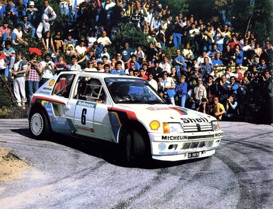 Timo Salonen - Seppo Harjanne
29º Rally Tour de Corse - Rallye de France 1985. Peugeot 205 Turbo 16. Abandonó por problemas eléctricos en SS1 Verghia - Pont de la Masina de 38,09 Km.

Del 2 al 4 de Mayo, Ajaccio, Córcega, Francia.
Superficie: asfalto.

El Rally tenia un total de 1603.00 km de los que 1122.25 km divididos en 30 tramos eran especiales, (1 de ellos fue cancelado, SS5 Sartene - Zonza de 44.23 km, por el fatal accidente en el tramo anterior de Attilio Bettega).

Tomaron la salida 139 equipos, finalizaron 45.@
Palabras clave: Timo_Salonen;Peugeot;Turbo;Grupo_B;Corcega;1985;Corse