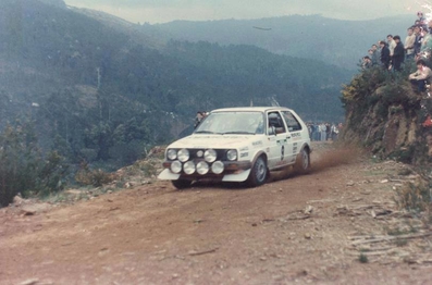 Klaus-Joachim (Jochi) Kleint - Werner Hohenade
19º Rallye de Portugal - Vinho do Porto 1985. Volkswagen Golf GTi (WOB-AZ 345). Abandonó por la caja de cambios en SS24 Gavea 2 de 11.00 Km.

Del 6 al 9 de Marzo, Estoril, Portugal.
Superficie: asfalto - tierra.

El Rally tení­a un total de 2455 km de los que 730.50 km divididos en 47 tramos eran especiales.

Tomaron la salida 94 equipos, finalizaron 28.@
Palabras clave: Jochi_Kleint;Volkswagen;Golf;GTi;Portugal;1985