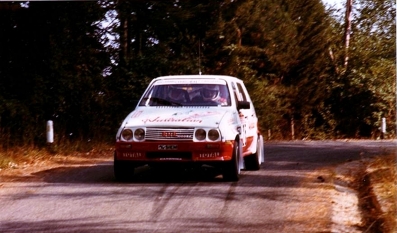 Serena - Martino
27º Rally Sanremo 1985. Citröen Visa 1000 Pistes. Abandonó , desconocemos el motivo y en que especial.

Del 29 de Septiembre al 4 de Octubre, Sanremo, Liguria, Imperia, Italia.
Superficie: asfalto - tierra.

El Rally tenia un total de 2340.56 km, de los que 696.90 km divididos en 45 tramos eran especiales (2 de ellos fueron cancelados SS20 Murio 1 de 9.12 km, SS36 Ronde 1 de 37.22 km).

Tomaron la salida 98 equipos, finalizaron 33.@
Palabras clave: Citroen;Visa;Sanremo;1985;Grupo_B