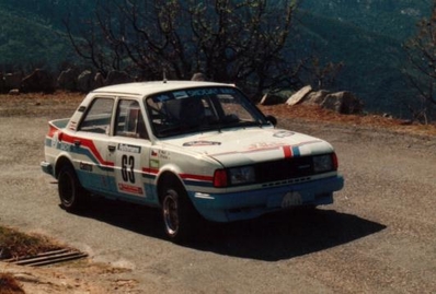 Ladislav Krecek - Borivoj Motl
29º Tour de Corse - Rallye de France 1985. Skoda 130LR.  Abandonó por motor.

Del 2 al 4 de Mayo, Ajaccio, Córcega, Francia.
Superficie: asfalto.

El Rally tenia un total de 1603.00 km de los que 1122.25 km divididos en 30 tramos eran especiales (1 de ellos fue cancelado, SS5 Sartene - Zonza de 44.23 km, por el fatal accidente de Attilio Bettega en el tramo anterior, SS4 Zerubia - Santa Giulia de 30.60 km).

Tomaron la salida 139 equipos, finalizaron 45.@
Palabras clave: Skoda;Grupo_B;Corse;Corcega;1985