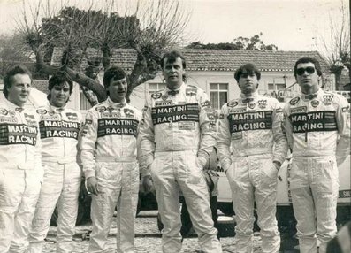 Squadra Martini Lancia 1986 (Lancia Delta S4)
De izquierda a derecha.
Miki Biasion, Tiziano Siviero, Illka Kivimaki, Markku Alén, Henri Toivonen y Sergio Cresto@@
Palabras clave: Miki_Biasion;Tiziano_Siviero;Ilkka_Kivimaki;Markku_Alen;Henri_Toivonen;Sergio_Cresto;Personajes;1986