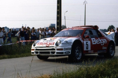 Robert Droogmans - Ronny Joosten
22º Ypres 24 Hours Rally 1986. Ford RS 200 (C200 MNO). Clasificado 1º.

Del 27 al 29 de Junio, Ypres, Bélgica.
Superficie: asfalto.

El Rally estaba dividido en 2 etapas y 411.41 km cronometrados divididos en 37 tramos especiales.

Tomaron la salida 155 equipos, finalizaron 70.@
Palabras clave: Robert_Droogmans;Ford;RS;Grupo_B;Ypres;1986