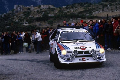 Henri Toivonen - Sergio Cresto
54º Rallye Automobile de Monte-Carlo 1986. Lancia Delta S4 (A6 37616). Clasificado 1º.

Del 18 al 24 de Enero, Monte-Carlo.
Superficie: asfalto - nieve.

El Rally tenía un total de 3984.00 km de los que 881.20 km divididos en 36 tramos eran especiales.

Tomaron la salida 156 equipos, finalizaron 65.@
Palabras clave: Lancia;grupo_b;Henri_Toivonen;Delta;S4;Montecarlo;1986;Sergio_Cresto
