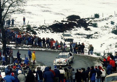 Henri Toivonen - Sergio Cresto
54º Rallye Automobile de Monte-Carlo 1986. Lancia Delta S4 (A6 37616). Clasificado 1º.

Del 18 al 24 de Enero, Monte-Carlo.
Superficie: asfalto - nieve.

El Rally tenía un total de 3984.00 km de los que 881.20 km divididos en 36 tramos eran especiales.

Tomaron la salida 156 equipos, finalizaron 65.@
Palabras clave: Henri_Toivonen;Sergio_Cresto;Lancia;Delta;Grupo_B;Montecarlo;1986
