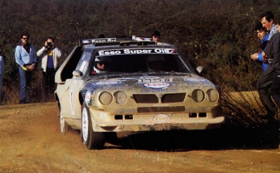 Fabrizio Tabaton - Luciano Tedeschini
34º Rally Costa Brava 1986. Lancia Delta S4 (A6 37567). Clasificado 1º.

Del 21 al 23 de Febrero, Lloret de Mar, Girona, Catalunya, España.
Superficie: asfalto - tierra.

El Rally tenia un total de 1293.91 Km de los que 557.07 Km divididos en 29 tramos eran especiales.

Se inscribieron 110 equipos, tomaron la salida 94, finalizaron 30.@
Palabras clave: ;Luciano_Tedeschini;Lancia;Delta;S4;Costa_Brava;1986;grupo_B