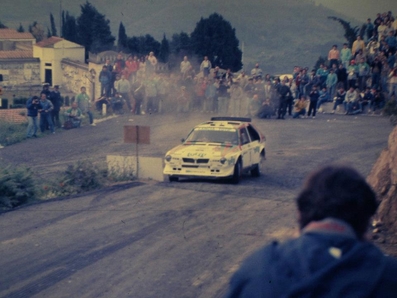 Dario Cerrato - Giuseppe Cerri
18º Rallye dell'Isola d'Elba 1986. Lancia Delta S4. Clasificado 1º.

Del 15 al 17 de Mayo, Portoferraio.
Superficie: asfalto - tierra.

Desconocemos de cuantos kilómetros tanto totales como cronometrados constaba la prueba.

Tomaron la salida 61 equipos, finalizaron 25.@
Palabras clave: ;Lancia;Delta;Grupo_B;Isola_Elba;1986