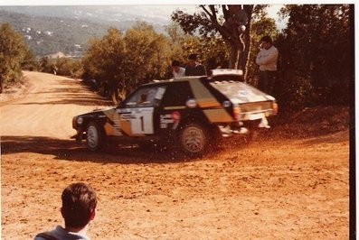 Fabrizio Tabaton - Luciano Tedeschini
34º Rally Costa Brava 1986. Lancia Delta S4 (A6 37567). Clasificado 1º.
SS Lloret Verd

Del 21 al 23 de Febrero, Lloret de Mar, Girona, Catalunya, España.
Superficie: asfalto - tierra.

El Rally tenia un total de 1293.91 Km de los que 557.07 Km divididos en 29 tramos eran especiales.

Se inscribieron 110 equipos, tomaron la salida 94, finalizaron 30.@
Palabras clave: Fabrizio_Tabaton;Luciano_Tedeschini;Lancia;Delta;S4;Costa_Brava;1986;grupo_B