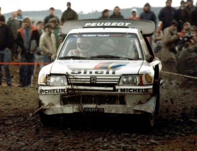 Timo Salonen - Seppo Harjanne
35º Lombard RAC Rally 1986. Peugeot 205 Turbo 16 E2 (319 FPF 75). Clasificado 1º.

Del 16 al 19 de Noviembre, Bath, Inglaterra.
Superficie: Tierra.

El Rally un total de 2537.93 km de los que 515.04 km divididos en 45 tramos eran especiales.

Tomaron la salida 149 equipos, finalizaron 83.@
Palabras clave: Timo_Salonen;Seppo_Harjanne;Grupo_B;Peugeot;Turbo;Inglaterra;1986;Lombard_RAC_Rally