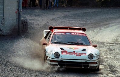 Robert Droogmans - Joosten Ronny
36º Circuit des Ardennes 1986. Ford RS200 (C200 HVW). Clasificado 1º.

Del 7 al 9 de Marzo, Dinant, Namur, Bélgica.
Superficie: asfalto.

Tomaron la salida 92 equipos, finalizaron 52.@
Palabras clave: Robert_Droogmans;Ronny_Joosten;Ardennes;Ford;RS200;Grupo_B;1986