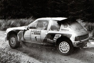 Timo Salonen - Seppo Harjanne
35º Lombard RAC Rally 1986. Peugeot 205 Turbo 16 E2 (319 FPF 75). Clasificado 1º.

Del 16 al 19 de Noviembre, Bath, Inglaterra.
Superficie: Tierra.

El Rally un total de 2537.93 km de los que 515.04 km divididos en 45 tramos eran especiales.

Tomaron la salida 149 equipos, finalizaron 83.@
Palabras clave: Timo_Salonen;Seppo_Harjanne;Grupo_B;Peugeot;Turbo;Gran_Bretaña;1986;Inglaterra