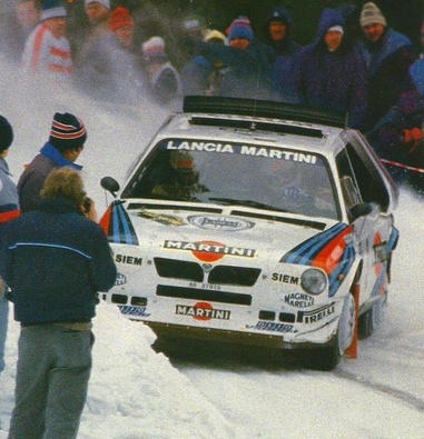 Markku Alén - Ilkka Kivimaki
36º Internacional Suecia Rally 1986. Lancia Delta S4 (A6 37613). Clasificado 2º.

Del 14 al 16 de Febrero, Karlstad, Suecia.
Superficie: nieve - hielo.

El Rally tenia un total de 1670.00 km de los que 556.79 km divididos en 30 tramos eran especiales.

Tomaron la salida 107 equipos, finalizaron 62.@
Palabras clave: Lancia;Suecia;Markku_Alen;S4;Delta;Grupo_B;nieve;1986