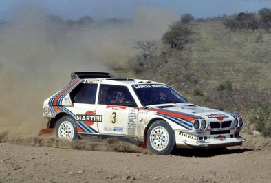 Markku Alén - Ilkka Kivimäki
6º Marlboro Rally de Argentina 1986. Lancia Delta S4 (TO 90680E). Clasificado 2º.

Del 6 al 9 de Agosto, Buenos Aires - Cordoba, Argentina.
Superficie: tierra.

El Rally tenia un total de 2072.00 km de los que 624.35 km divididos en 27 tramos eran especiales, (una de ellas fue cancelada SS19 Tanti - Cuchilla Nevada de 30.59 km).

Tomaron la salida 150 equipos, finalizaron 50.@
Palabras clave: Markku_Alen;Grupo_B;Lancia;Delta;Argentina;1986