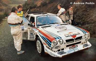 Markku Alén - Ilkka Kivimaki
35º Lombard RAC Rally 1986. Lancia Delta S4 (TO 19737F). Clasificado 2º.

Del 16 al 19 de Noviembre, Bath, Inglaterra.
Superficie: Tierra.

El Rally un total de 2537.93 km de los que 515.04 km divididos en 45 tramos eran especiales.

Tomaron la salida 149 equipos, finalizaron 83.

© Andrew Perkin
@
Palabras clave: Lancia;Delta;Grupo_B;Gran_Bretaña;1986;RAC_Rally;Inglaterra