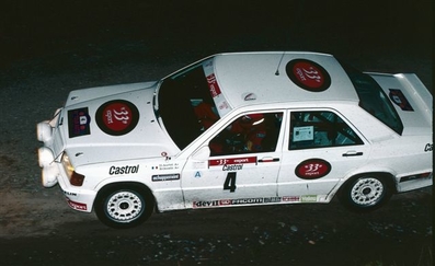 Didier Auriol - Bernard Occelli
45º Tour France Automobile 1986. Mercedes-Benz 190E 2.3 16V (5107 RF 78). Clasificado 2º.

Del 25 al 28 de Septiembre, Grenoble - Nice.
Superficie: asfalto.

La prueba constaba de 2 etapas con 411.30 km cronometrados divididos en 19 tramos especiales.

Tomaron la salida 50 equipos, finalizaron 32.@
Palabras clave: Didier_Auriol;Mecedes_Benz;France_Automobile;1986