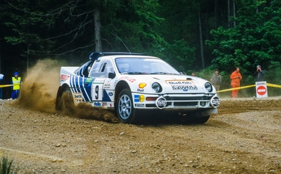 Mark Lovell - Roger Freeman
41º Lloyds Bowmaker RSAC Scottish Rally 1986. Ford RS200 (C200KHJ). Clasificado 2º.

Del 7 al 10 de Junio, Glasgow, Escocia, Reino Unido.
Superficie: tierra.

El Rally constaba de 2 etapas y 374.01 km cronometrados divididos en 54 tramos especiles.

Tomaron la salida 78 equipos, finalizaron 50.@
Palabras clave: Ford;RS200;Grupo_B;Scottish_Rally;1986