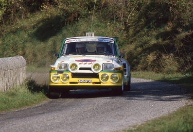 Philippe Touren - Albert Neyron
29º Critérium des Cévennes 1986. Renault 5 MaxiTurbo (5555 SP 30). Clasificado 2º.

Del 8 al 9 de Noviembre, Montpellier, Francia.
Superficie: asfalto con un total de 277.90 km divididos en 17 tramos cronometrados.
(Uno de ellos fue cancelado SS4 Le Vigan - St-Bresson de 14.30 km)

Tomaron la salida 198 equipos, finalizaron 87.@
Palabras clave: ;Renault;Maxiturbo;Grupo_B;1986;Criterium_Cevennes