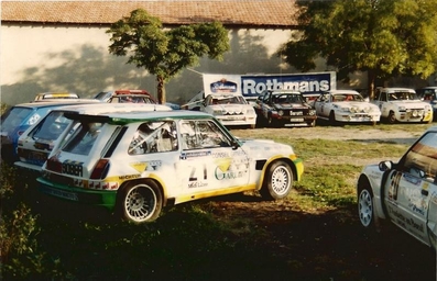 Philippe Touren - Albert Neyron
29º Critérium des Cévennes 1986. Renault 5 MaxiTurbo (5555 SP 30). Clasificado 2º.

Del 8 al 9 de Noviembre, Montpellier, Francia.
Superficie: asfalto con un total de 277.90 km divididos en 17 tramos cronometrados.
(Uno de ellos fue cancelado SS4 Le Vigan - St-Bresson de 14.30 km)

Tomaron la salida 198 equipos, finalizaron 87.@
Palabras clave: ;Renault;Maxiturbo;Grupo_B;1986;Criterium_Cevennes