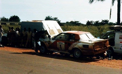 Lars-Erik Torph - Bo Thorszelius
18º Rallye Cote d'Ivoire 1986. Toyota Celica Twincam Turbo -TCT- (K-AM 5805). Clasificado 2º.

Del 24 al 27 de Septiembre, Yamoussoukro, Costa de Marfil.
Superficie: tierra.

El Rally tenia un total de 3763 km con 73 controles horarios.

Tomaron la salida 49 equipos, finalizaron 11.@
Palabras clave: Toyota;Celica;Grupo_B;Costa_Marfil;1986;Asistencias