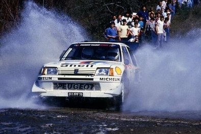 Stig Blomqvist - Bruno Berglund
6º Marlboro Rally de Argentina 1986. Peugeot 205 Turbo 16 E2 (311 FPF 75). Clasificado 3º.

Del 6 al 9 de Agosto, Buenos Aires - Cordoba, Argentina.
Superficie: tierra.

El Rally tenia un total de 2072.00 km de los que 624.35 km divididos en 27 tramos eran especiales, (una de ellas fue cancelada SS19 Tanti - Cuchilla Nevada de 30.59 km).

Tomaron la salida 150 equipos, finalizaron 50.@
Palabras clave: Stig_Blomqvist;Bruno_Berglund;Grupo_B;Peugeot;Turbo;Argentina;1986