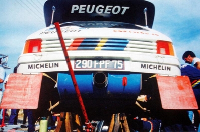 Bruno Saby - Jean-François Fauchille
33º Acropolis Rally 1986. Peugeot 205 Turbo 16 E2 (290 FPF 75). Clasificado 3º.

Del 2 al 4 de Junio, Atenas, Grecia.
Superficie: tierra.

El Rally tení­a un total de 1890.00 km de los que 572.13 km divididos en 46 tramos eran especiales (8 de ellas fueron cancelados SS8, SS9, SS10, SS14, SS16, SS21, SS36 y SS45)

Tomaron la salida 101 equipos, finalizaron 34.@
Palabras clave: ;Peugeot;Turbo;Grupo_B;Acropolis;Grecia;1986