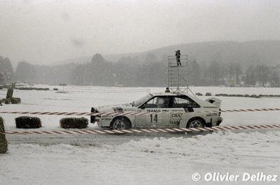 John Bosch - Steve Bond
29º Boucles de Spa Alphonse Delettre 1986. Audi Quattro A2 (N-SM 210) Rothmans Audi Team Holland. Clasificado 3º.

Del 7 al 9 de Febrero, Spa, Lieja, Bélgica.
Superficie: asfalto.

El Rally constaba de un total de 420.00 km cronometrados.

Tomaron la salida 66 equipos, finalizaron 41.

© Olivier Delhez
@
Palabras clave: Audi;Quattro;Grupo_B;Boucles_Spa;1986;Nieve