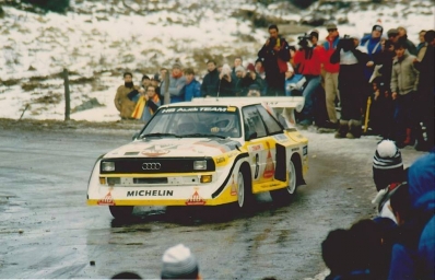 Hannu Mikkola - Arne Hertz
54º Rallye Automobile de Monte-Carlo 1986. Audi Sport Quattro S1 E2 (IN-NW 4). Clasificado 3º.

Del 18 al 24 de Enero, Monte-Carlo.
Superficie: asfalto - nieve.

El Rally tenía un total de 3984.00 km de los que 881.20 km divididos en 36 tramos eran especiales.

Tomaron la salida 156 equipos, finalizaron 65.@
Palabras clave: ;Audi;Sport;Quattro;Montecarlo;Grupo_B;1986
