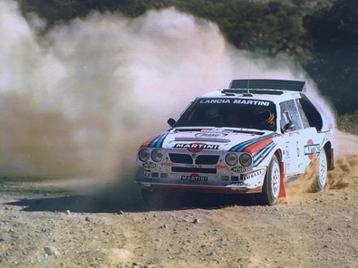 Jorge Recalde - Jorge del Buono
6º Marlboro Rally Argentina 1986. Lancia Delta S4 (TO 77890E). Clasificado 4º.

Del 6 al 9 de Agosto, Buenos Aires - Cordoba, Argentina.
Superficie: tierra.
 
El Rally tenia un total de 2072.00 km de los que 624.35 km divididos en 27 tramos eran especiales, (una de ellas fue cancelada SS19 Tanti - Cuchilla Nevada de 30.59 km).

Tomaron la salida 150 equipos, finalizaron 50.@
Palabras clave: Jorge_Recalde;Lancia;Delta;Argentina;Grupo_B;1986