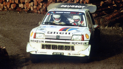 Mikael Sundström - Voitto Silander
35º Lombard RAC Rally 1986. Peugeot 205 Turbo 16 E2 (287 FPF 75). Clasificado 4º.

Del 16 al 19 de Noviembre, Bath, Inglaterra.
Superficie: Tierra.

El Rally un total de 2537.93 km de los que 515.04 km divididos en 45 tramos eran especiales.

Tomaron la salida 149 equipos, finalizaron 83.@
Palabras clave: ;Peugeot;Turbo;Grupo_B;Gran_Bretaña;1986;Inglaterra