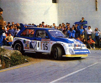 Malcolm Wilson - Nigel Harris
28º Rallye Sanremo 1986. MG Metro 6R4 (C99 KOG). Clasificado 4º.

Equipo Peugeot descalificado
El tercer dí­a del Rally se examinó el Peugeot y se decreto que las aletas de la parte de abajo eran en realidad faldillas. Las faldillas habí­an sido prohibidas después del Córcega, y a pesar de que los coches habí­an pasado las verificaciones pre-rally, se excluyeron todos los Peugeot de inmediato. Peugeot llevó el asunto a la FISA en diciembre, y decidió que la exclusión era ilegal.

Todos los puntos del Rally para el Campeonato se anularon, por eso Sanremo de 1986 no pudo considerarse una prueba de WRC, y por eso Markku Alén fue Campeón del Mundo durante tan solo 10 dí­as.

Del 13 al 17 de Octubre, Sanremo, Imperia, Italia.
Superficie: asfalto - tierra.

El Rally tenía un total de 2148.69 Km de los que 532.60 Km divididos en 40 tramos eran especiales (2 de ellos fueron cancelados SS8 Santa Luce de 12.30 Km y SS22 La Sela 2 de 10.15 Km).

Tomaron la salida 118 equipos, finalizaron 38.
@
Palabras clave: ;MG;Metro;Sanremo;1986;Grupo_B