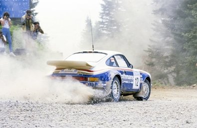 Saeed Al-Hajri - John Spiller
33º Acropolis Rally 1986. Porsche 911 SC RS (A815 CCF). Clasificado 4º.

Del 2 al 4 de Junio, Atenas, Grecia.
Superficie: tierra.

El Rally tení­a un total de 1890.00 km de los que 572.13 km divididos en 46 tramos eran especiales (8 de ellas fueron cancelados SS8, SS9, SS10, SS14, SS16, SS21, SS36 y SS45)

Tomaron la salida 101 equipos, finalizaron 34.@
Palabras clave: Saeed_Al-Hajri;Porsche;Grupo_B;Acropolis;Grecia;1986