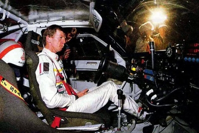 Walter Röhrl
Walter dentro del habitáculo del Audi Sport Quattro S1 E2 (IN-NL 23) en el 54º Rallye Automobile de Monte-Carlo 1986, clasificado 4º.
Copiloto Christian Geistdörfer

Del 18 al 24 de Enero, Monte-Carlo.
Superficie: asfalto - nieve.

El Rally tenía un total de 3984.00 km de los que 881.20 km divididos en 36 tramos eran especiales.

Tomaron la salida 156 equipos, finalizaron 65.@
Palabras clave: Audi;Quattro;Walter_Röhrl;Grupo_B;Quattro;Sport;Personajes