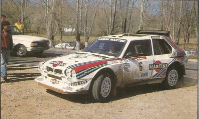 Jorge Recalde - Jorge del Buono
6º Marlboro Rally de Argentina 1986. Lancia Delta S4 (TO 77890E). Clasificado 4º.

Del 6 al 9 de Agosto, Buenos Aires - Cordoba, Argentina.
Superficie: tierra.

El Rally tenia un total de 2072.00 km de los que 624.35 km divididos en 27 tramos eran especiales, (una de ellas fue cancelada SS19 Tanti - Cuchilla Nevada de 30.59 km).

Tomaron la salida 150 equipos, finalizaron 50.@

Palabras clave: Jorge_Recalde;Lancia;Delta;Grupo_B;Argentina;1986