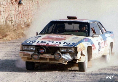 Stratis Hatzipanayiotou (Stratissino) - Kostas Fertakis
33º Acropolis Rally 1986. Nissan 240 RS (EA.XP. 16433). Clasificado 5º.

Del 2 al 4 de Junio, Atenas, Grecia.
Superficie: tierra.

El Rally tení­a un total de 1890.00 km de los que 572.13 km divididos en 46 tramos eran especiales (8 de ellas fueron cancelados SS8, SS9, SS10, SS14, SS16, SS21, SS36 y SS45)

Tomaron la salida 101 equipos, finalizaron 34.@
Palabras clave: Nissan;Grecia;Grupo_B;Acropolis;1986