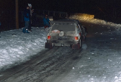 Juha Kankkunen - Juha Piironen
54º Rallye Automobile de Monte-Carlo 1986. Peugeot 205 Turbo 16 E2 (25 FGV 75). Clasificado 5º.

Del 18 al 24 de Enero, Monte-Carlo.
Superficie: asfalto - nieve.

El Rally tenía un total de 3984.00 km de los que 881.20 km divididos en 36 tramos eran especiales.

Tomaron la salida 156 equipos, finalizaron 65.@
Palabras clave: Peugeot;Turbo;Grupo_B;Montecarlo;1986
