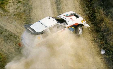 Timo Salonen - Seppo Harjanne
16º AWA Clarion Rally de Nueva Zelanda 1986. Peugeot 205 Turbo 16 E2 (311 FPF 75). Clasificado 5º.

Del 5 al 8 de Julio, Auckland, Nueva Zelanda.
Superficie: tierra.

El Rally tenia un total de 1980 km de los que 597.76 km divididos en 35 tramos eran especiales, (uno de ellos fue cancelado SS26 Kawerau Forest de 26.73 Km).

Se inscribieron 55 equipos, tomaron la salida 52, finalizaron 40.@
Palabras clave: Timo_Salonen;Seppo_Harjanne;Peugeot;Turbo;E2;Nueva_Zelanda;1986;Grupo_B