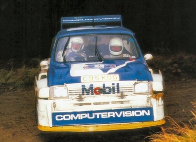Anthony (Tony) Pond - Rob Arthur
35º Lombard RAC Rally 1986. MG Metro 6R4 (C95 KOG). Clasificado 6º.

Del 16 al 19 de Noviembre, Bath, Inglaterra.
Superficie: Tierra.

El Rally un total de 2537.93 km de los que 515.04 km divididos en 45 tramos eran especiales.

Tomaron la salida 149 equipos, finalizaron 83.@
Palabras clave: Tony_Pond;Rob_Arthur;MG;Metro;Gran_Bretaña;1986;Grupo_B;Inglaterra