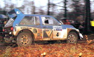 Anthony (Tony) Pond - Rob Arthur
35º Lombard RAC Rally 1986. MG Metro 6R4 (C95 KOG). Clasificado 6º.

Del 16 al 19 de Noviembre, Bath, Inglaterra.
Superficie: Tierra.

El Rally un total de 2537.93 km de los que 515.04 km divididos en 45 tramos eran especiales.

Tomaron la salida 149 equipos, finalizaron 83.@
Palabras clave: Tony_Pond;Rob_Arthur;MG;Metro;Gran_Bretaña;1986;Grupo_B;Inglaterra